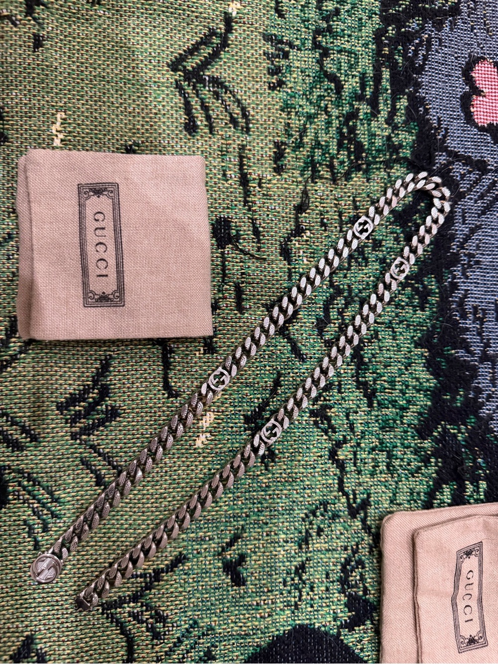 [Authentic]Gucci Interlocking G Chain Necklace – Silver